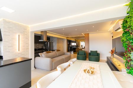 Apartamento à venda com 86m², 2 quartos e 1 vaga Apartamento à venda com 86m², 2 quartos e 1 vagaVaranda Gourmet