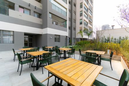 Apartamento à venda com 86m², 2 quartos e 1 vaga Apartamento à venda com 86m², 2 quartos e 1 vagaÁrea comum