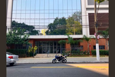 Apartamento à venda com 86m², 2 quartos e 1 vaga Apartamento à venda com 86m², 2 quartos e 1 vagaFachada