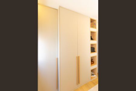 Apartamento à venda com 86m², 2 quartos e 1 vaga Apartamento à venda com 86m², 2 quartos e 1 vagaQuarto