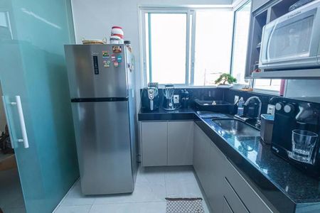 Foto 06 de apartamento à venda com 2 quartos, 75m² em Itapoã, Belo Horizonte