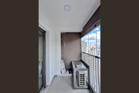 Studio à venda com 21m², 1 quarto e sem vaga Studio à venda com 21m², 1 quarto e sem vagaVaranda