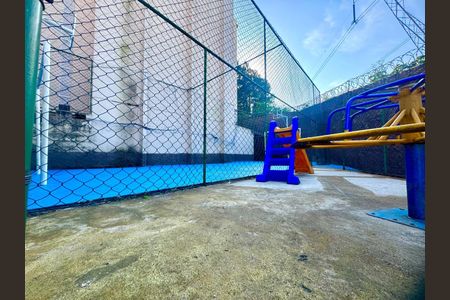 Apartamento para alugar com 55m², 2 quartos e 1 vagaÁrea comum - Playground