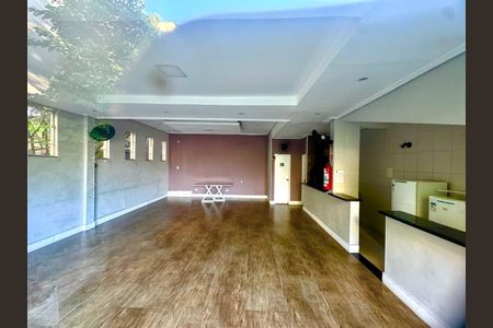 Apartamento para alugar com 55m², 2 quartos e 1 vagaÁrea comum - Salão de festas
