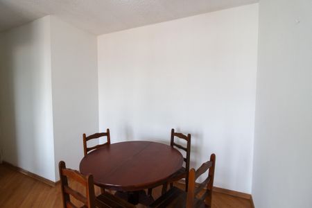 Sala de apartamento para alugar com 2 quartos, 54m² em Jardim Pinheiros, São Paulo