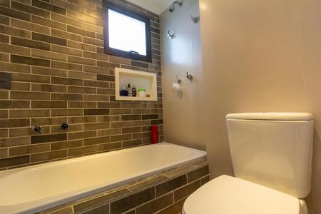 Apartamento à venda com 60m², 2 quartos e 1 vagaBanheiro 2