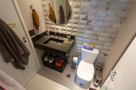 Apartamento à venda com 60m², 2 quartos e 1 vagaBanheiro 1