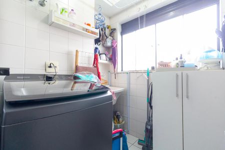 Apartamento à venda com 60m², 2 quartos e 1 vagaÁrea de Serviço