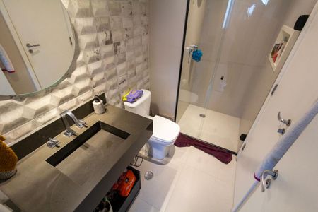 Apartamento à venda com 60m², 2 quartos e 1 vagaBanheiro 1