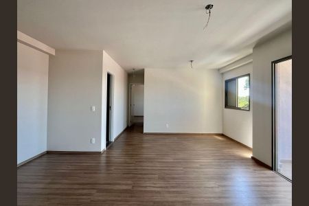 Sala de apartamento à venda com 2 quartos, 66m² em Parque Industrial, Campinas