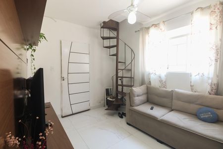 Sala  de casa à venda com 2 quartos, 60m² em Vila Beatriz, São Paulo