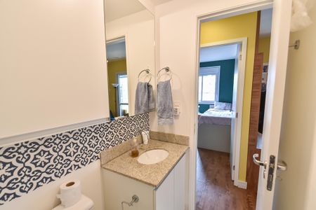 Apartamento à venda com 60m², 2 quartos e 1 vaga Apartamento à venda com 60m², 2 quartos e 1 vagaBanheiro