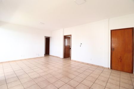 Sala de apartamento para alugar com 3 quartos, 100m² em Tabajaras, Uberlândia