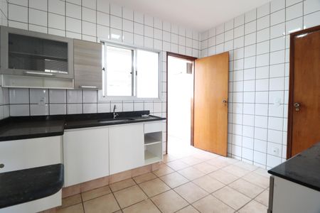 Apartamento para alugar com 100m², 3 quartos e 1 vagaCozinha