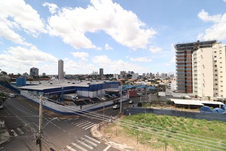 Vista de apartamento para alugar com 3 quartos, 100m² em Tabajaras, Uberlândia