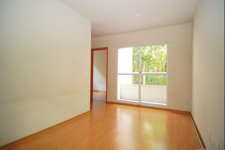 Sala de apartamento para alugar com 2 quartos, 47m² em Parque Santa Fé, Porto Alegre
