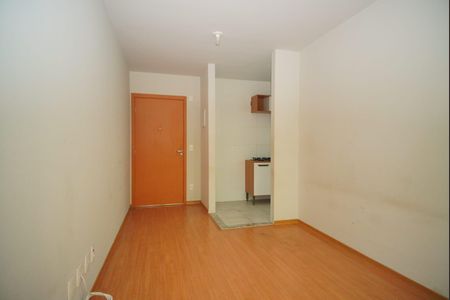 Sala de apartamento para alugar com 2 quartos, 47m² em Parque Santa Fé, Porto Alegre