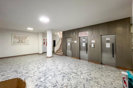 Apartamento à venda com 39m², 1 quarto e sem vagaHall social