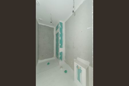 Apartamento à venda com 151m², 3 quartos e 2 vagas Apartamento à venda com 151m², 3 quartos e 2 vagasBanheiro da Suíte 1