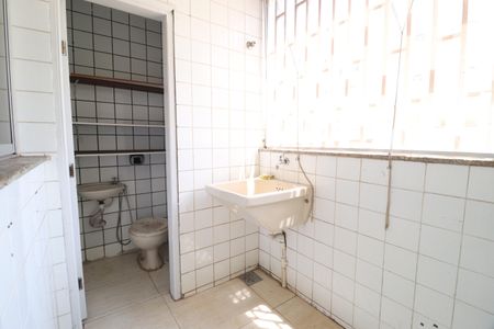 Apartamento para alugar com 100m², 3 quartos e 1 vagaÁrea de Serviço