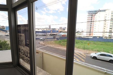 Apartamento para alugar com 100m², 3 quartos e 1 vagaPlaquinha