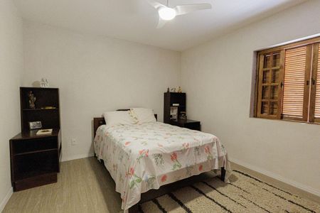 Casa de condomínio para alugar com 3818m², 4 quartos e 6 vagasquarto 1