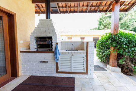 Casa de condomínio para alugar com 3818m², 4 quartos e 6 vagasChurrasqueira