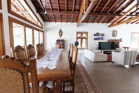 sala de casa de condomínio para alugar com 4 quartos, 3818m² em Helvetia Country, Indaiatuba