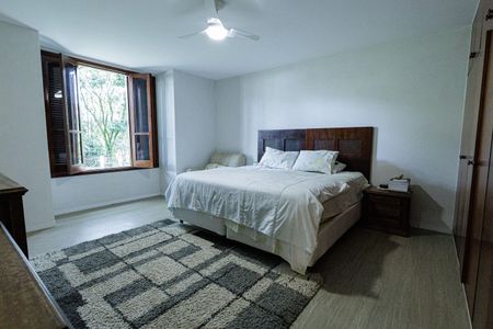 Casa de condomínio para alugar com 3818m², 4 quartos e 6 vagassuite 2