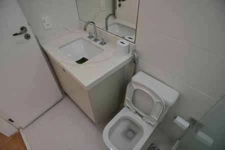 Apartamento para alugar com 225m², 3 quartos e 2 vagasBanheiro Social