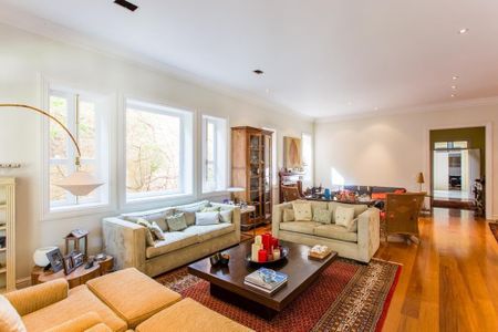 Casa à venda com 4 quartos, 700m² em Santo Amaro, São Paulo