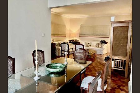 Apartamento à venda com 135m², 3 quartos e 1 vaga