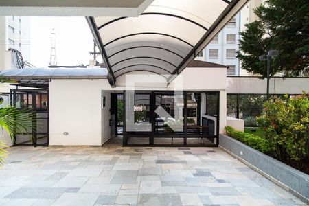 Apartamento à venda com 77m², 3 quartos e 2 vagasEntrada