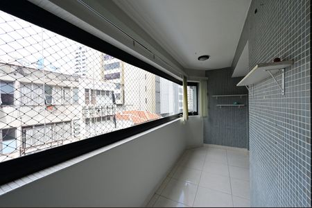 Apartamento à venda com 77m², 3 quartos e 2 vagasVaranda