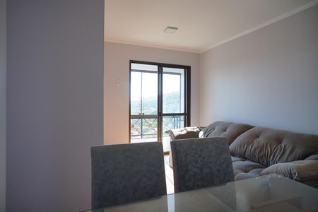 Sala de apartamento à venda com 2 quartos, 58m² em Jardim Carvalho, Porto Alegre