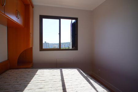Apartamento à venda com 58m², 2 quartos e 1 vagaQuarto 2