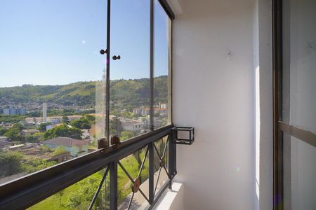 Varanda  de apartamento à venda com 2 quartos, 58m² em Jardim Carvalho, Porto Alegre