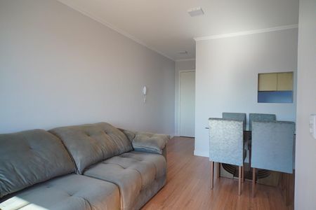 Sala de apartamento à venda com 2 quartos, 58m² em Jardim Carvalho, Porto Alegre