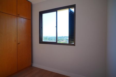 Quarto 1 de apartamento à venda com 2 quartos, 58m² em Jardim Carvalho, Porto Alegre