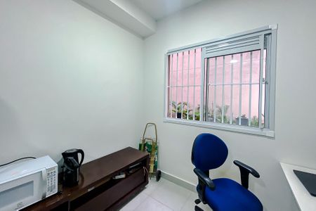 Sala de apartamento para alugar com 1 quarto, 27m² em Parque Industrial Tomas Edson, São Paulo