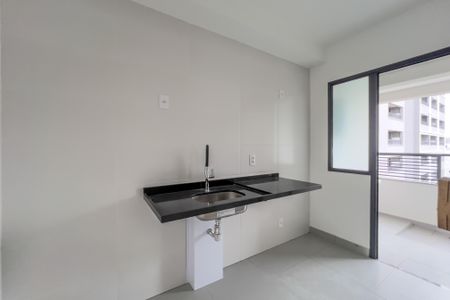 Apartamento para alugar com 68m², 2 quartos e 1 vaga Apartamento para alugar com 68m², 2 quartos e 1 vagaCozinha e área de serviço