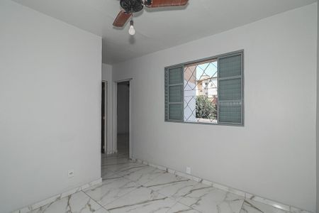 Sala de apartamento para alugar com 2 quartos, 57m² em Santa Rosa de Lima, Porto Alegre