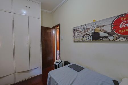 Casa à venda com 82m², 3 quartos e 1 vaga
