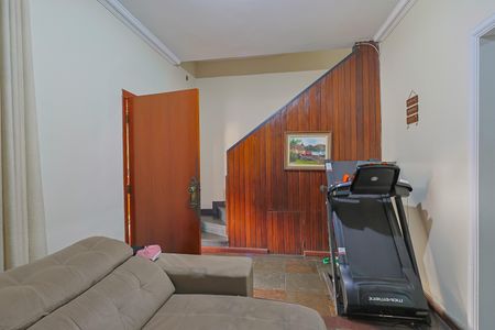 Casa à venda com 82m², 3 quartos e 1 vaga