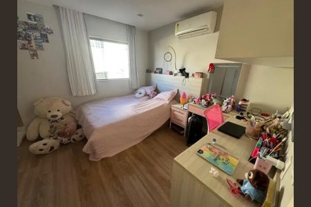 Casa de Condomínio à venda com 5 quartos, 235m² em Barra da Tijuca, Rio de Janeiro