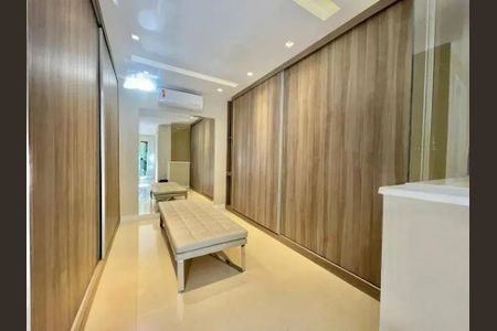 Casa de Condomínio à venda com 5 quartos, 235m² em Barra da Tijuca, Rio de Janeiro