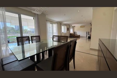 Apartamento à venda com 171m², 3 quartos e 3 vagas