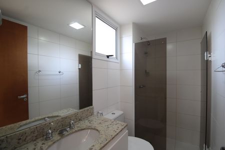 Apartamento para alugar com 75m², 3 quartos e 1 vagaBanheiro da suíte
