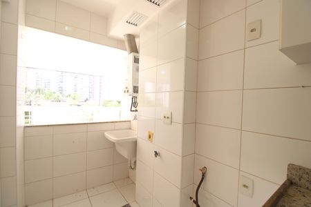 Apartamento para alugar com 75m², 3 quartos e 1 vagaÁrea de serviço