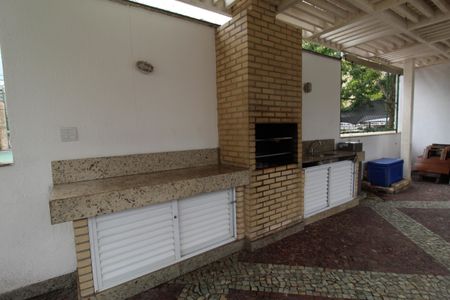 Apartamento para alugar com 75m², 3 quartos e 1 vagaÁrea comum - Churrasqueira